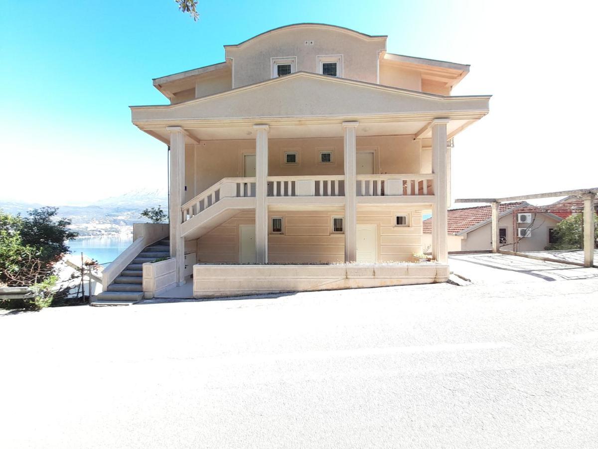 Villa Garden Apartments Herceg Novi Eksteriør bilde